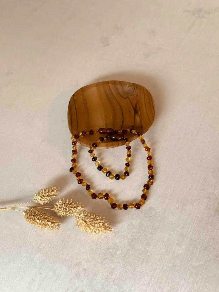 Lyvana Design 23 Barnsteen sieraden baby
