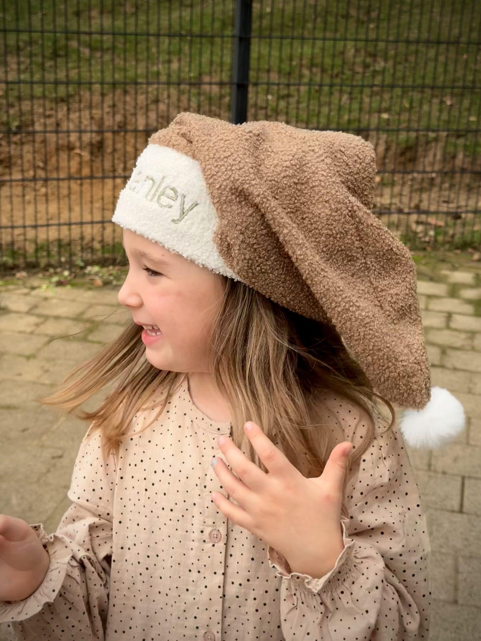 Kerstmuts met naam camel 3 Kerstmuts met naam camel