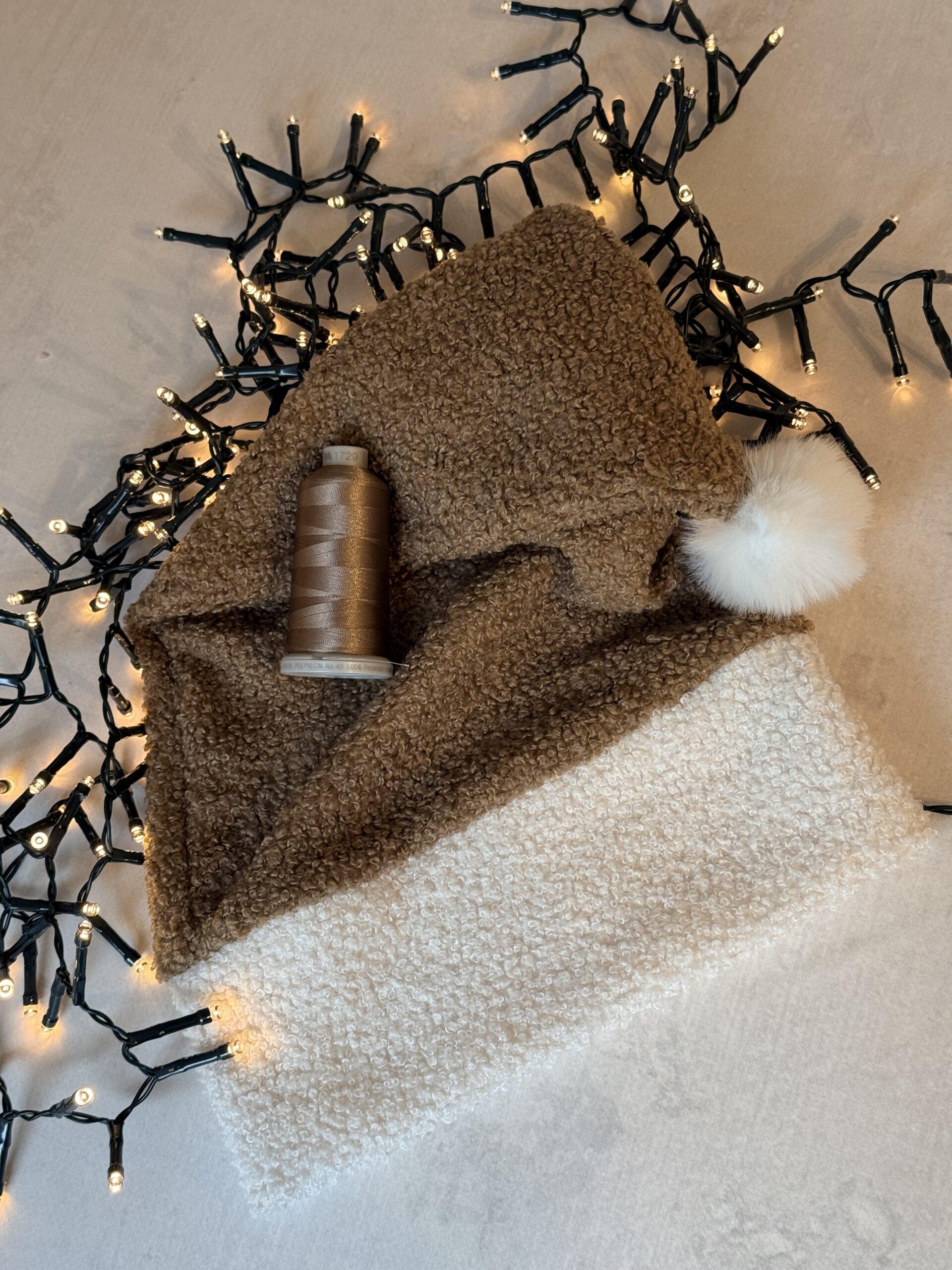 Kerstmuts met naam camel 8 Kerstmuts met naam camel