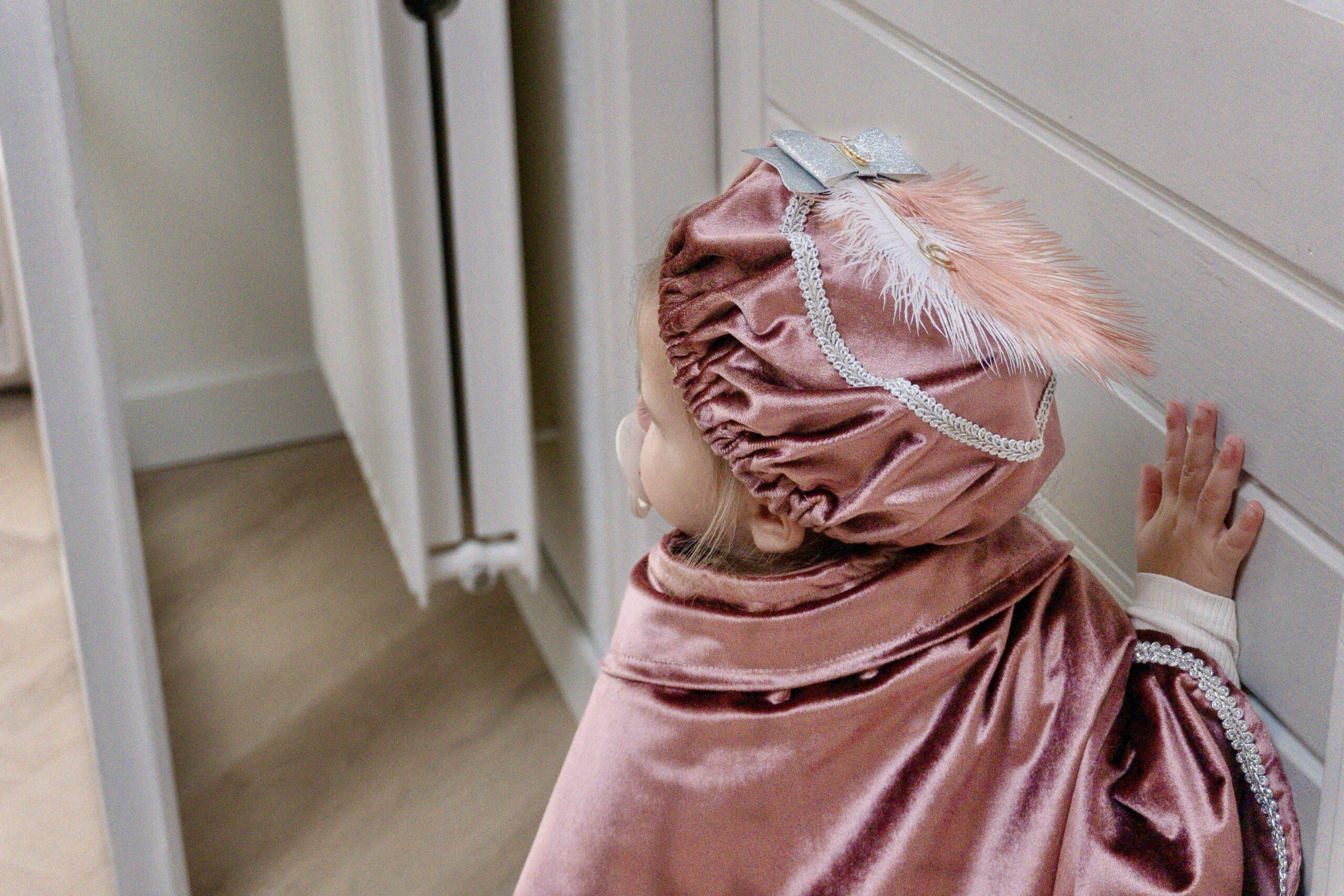Luxe pietenmuts oud roze met naam 4 Luxe pietenmuts oud roze met naam